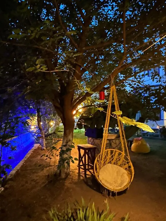 Otel Sakliderebutikotel Edremit