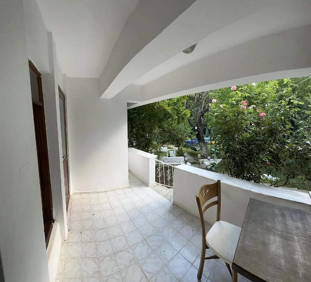 Sakliderebutikotel Edremit  Hotel