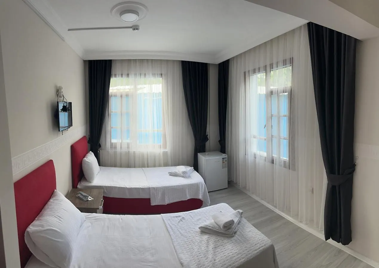 Sakliderebutikotel Edremit  Hotel Edremit (Balikesir)