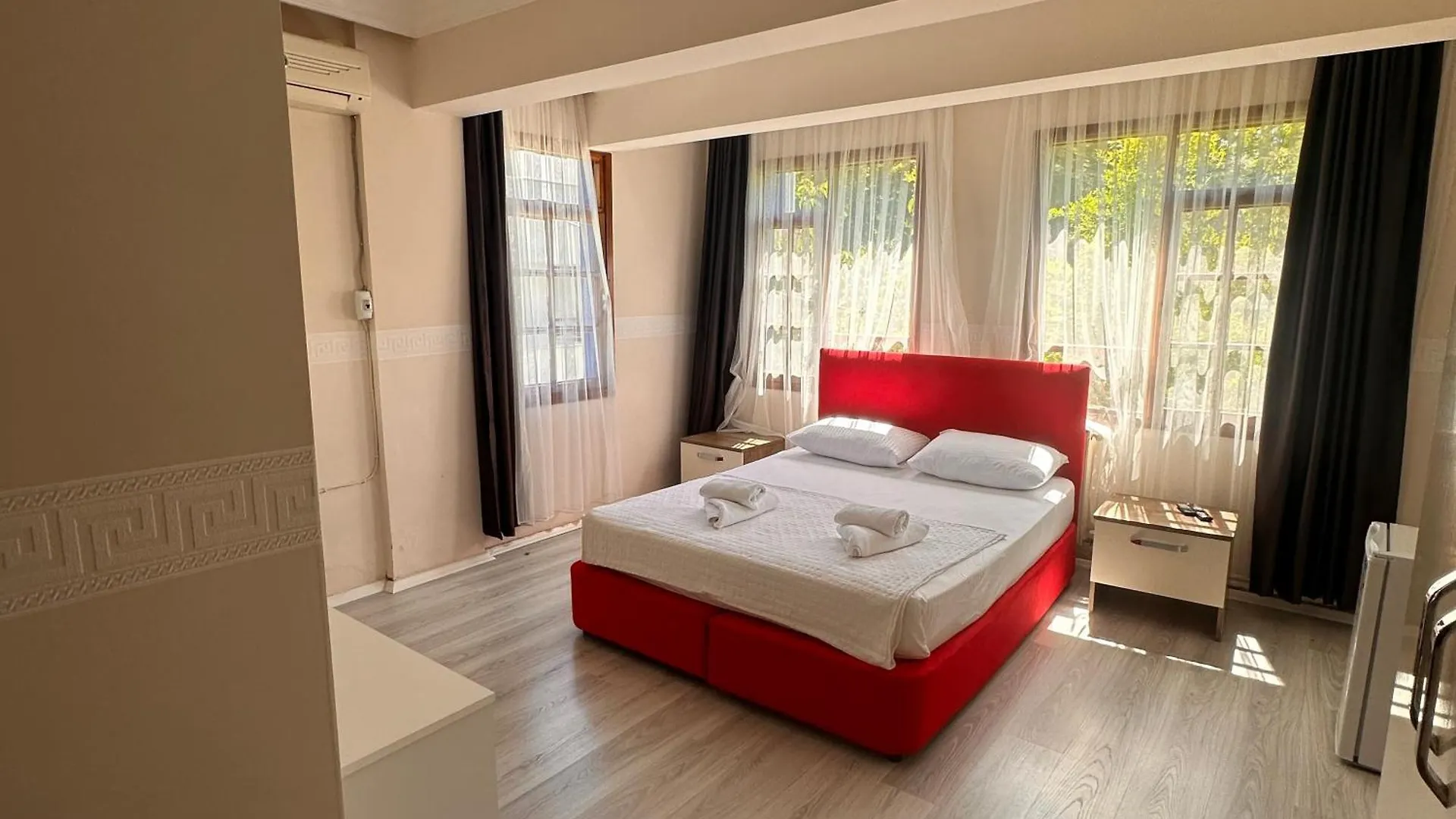 Hotel Sakliderebutikotel Edremit